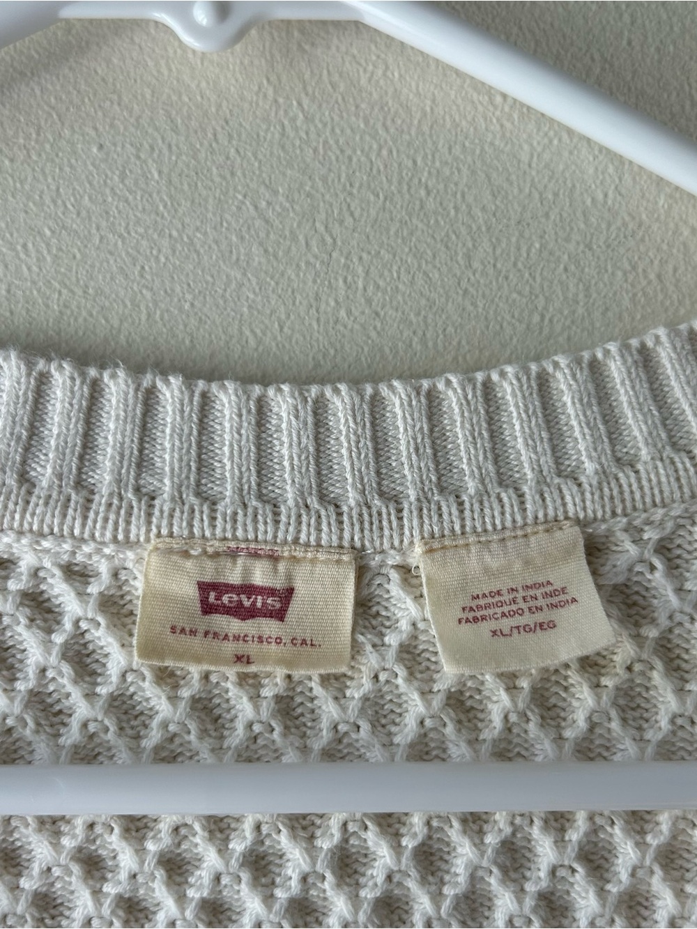 Levi’s 100% Cotton Snowflake Woven Cardigan Sweater Tofu White XL - Picture 5 of 10